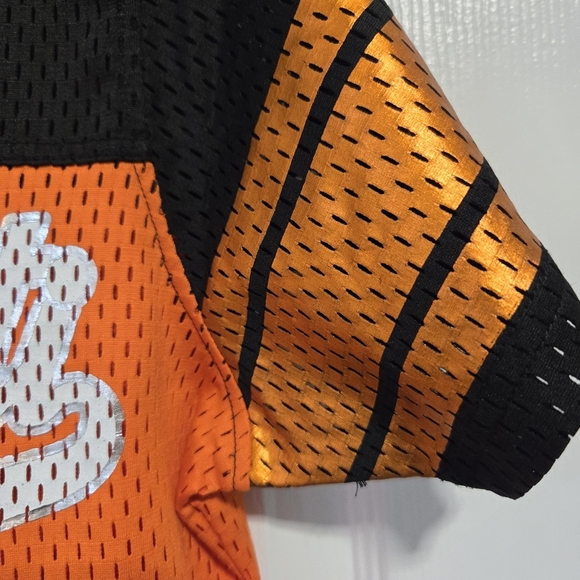 NFL Cincinnati Bengals Women's Cut Fan Team Jersey Size Medium - Picture 7 of 13